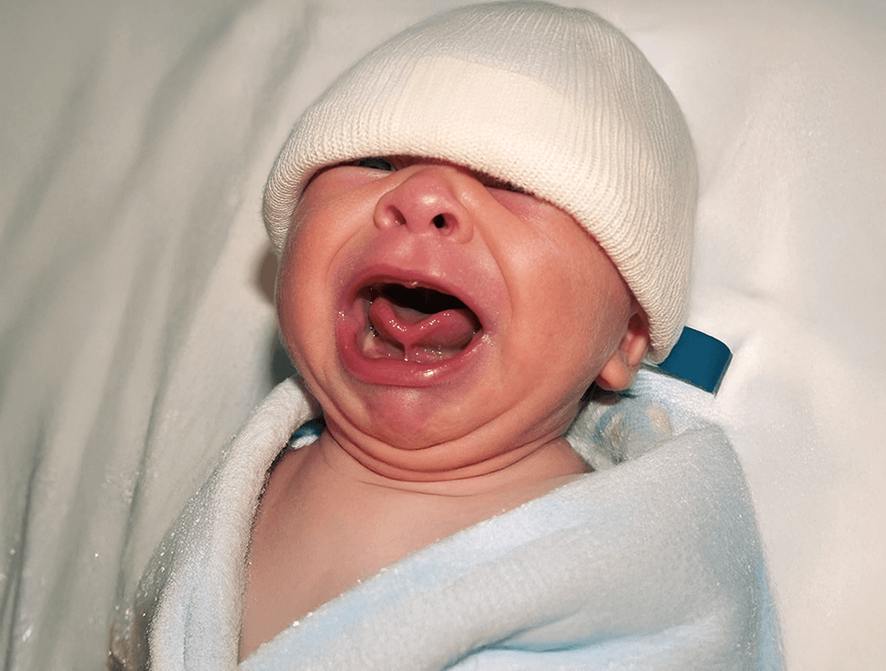 Small baby cry